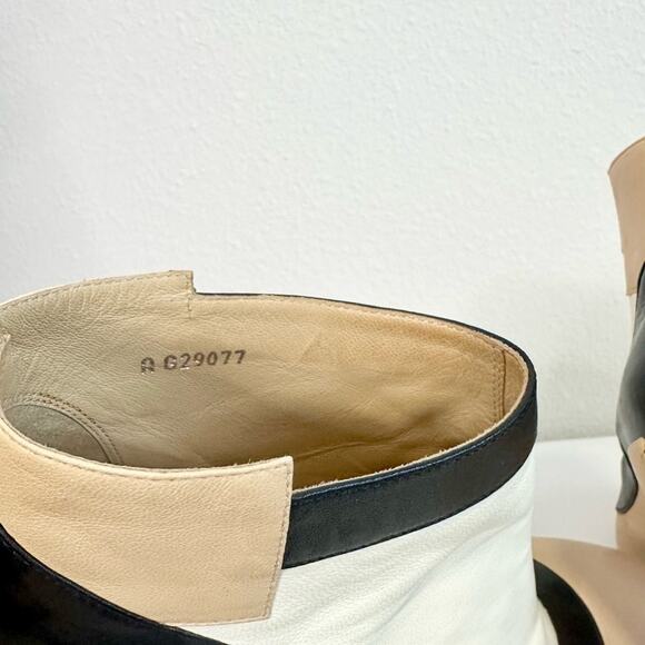 Chanel Color Block Ankle Boots with CC Logo Size EU 37.5 Black & Beige - Picture 3 of 10
